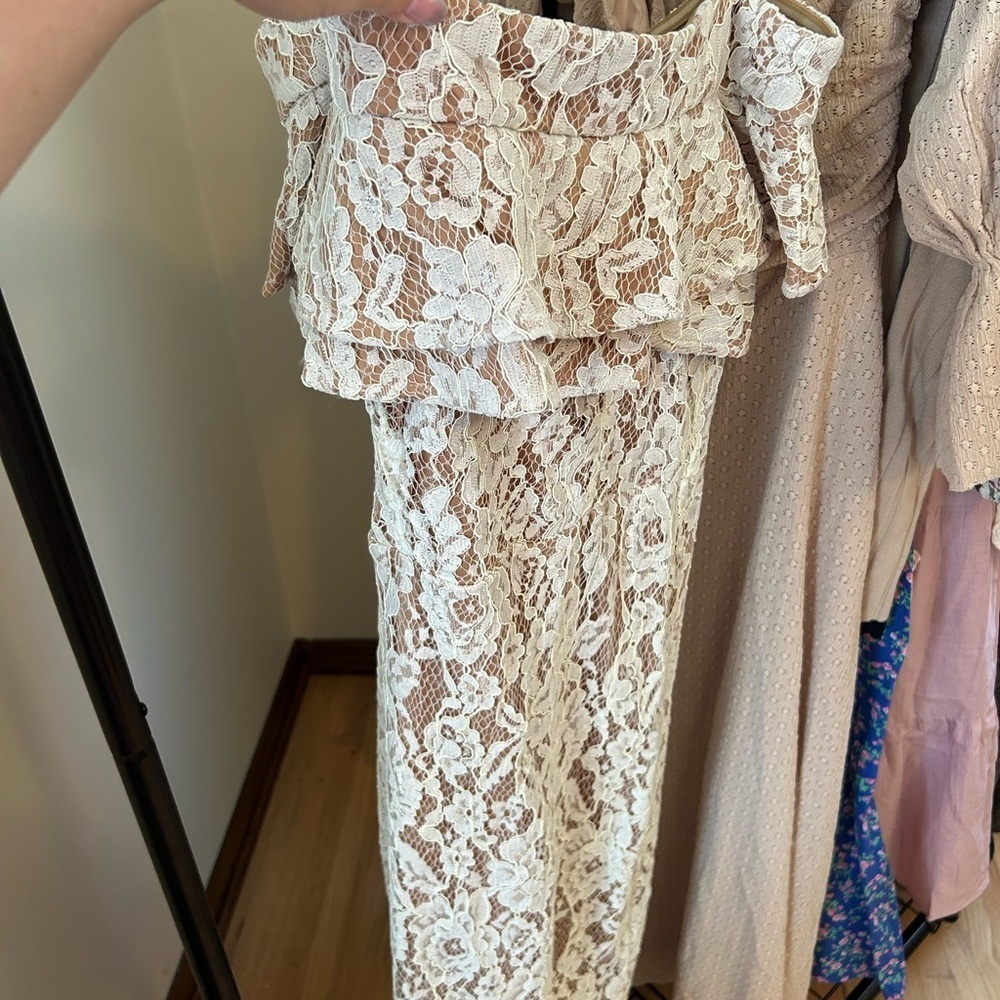 Elegant Lace Off-Shoulder Dress (Mustard Seed( - Picture 3 of 3